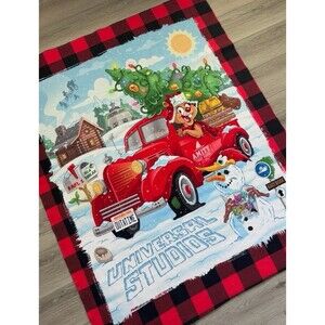 Universal Studios AOP Earl the Squirrel Holiday Blanket Throw Rides (60"x50")